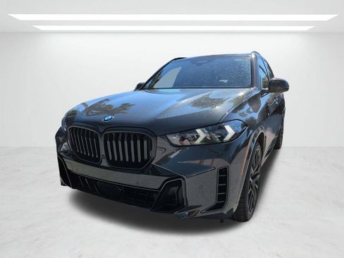New 2026 BMW X5 xDrive40i w/ M Sport Package AWD/4WD image 8