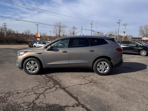 Used 2018 Buick Enclave Premium w/ Trailering Package image 2