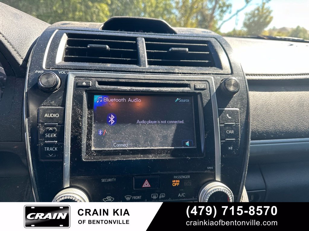 Used 2012 Toyota Camry SE FWD image 16