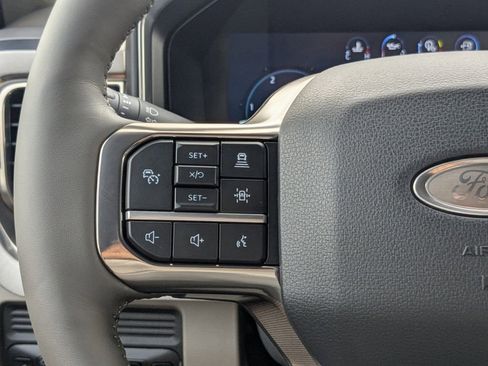 New 2026 Ford F350 Platinum w/ Platinum Plus Package image 28