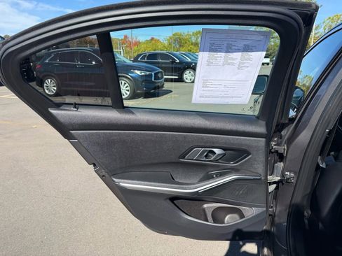 Used 2021 BMW 330i xDrive Sedan image 13