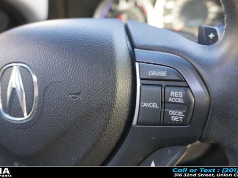 Used 2011 Acura TSX w/ Technology Package image 12