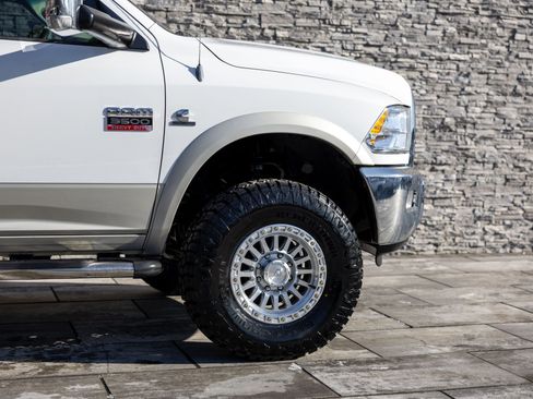 Used 2010 Dodge Ram 3500 Truck Laramie w/ Trailer Tow Group image 10