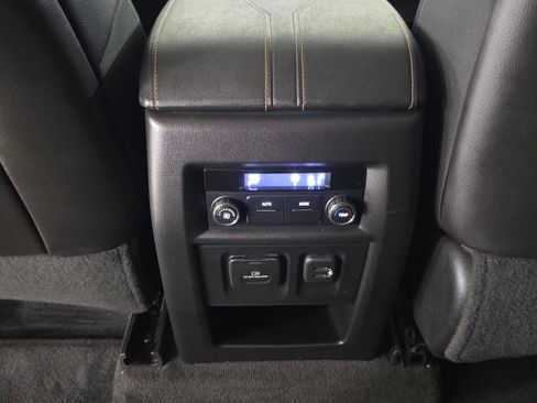 Used 2020 Chevrolet Traverse RS w/ LPO, Cargo Package FWD image 15