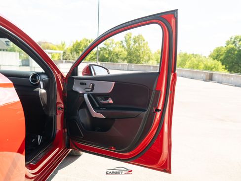 Used 2019 Mercedes-Benz A 220 4MATIC w/ Premium Package image 41