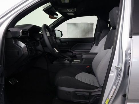 Used 2025 Toyota 4Runner TRD Sport image 10