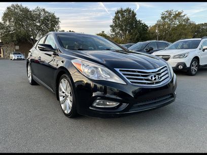 Used 2013 Hyundai Azera w/ Technology Pkg