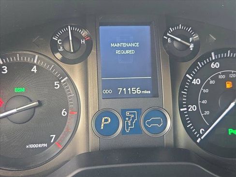 Used 2018 Lexus GX 460 Premium AWD/4WD image 7