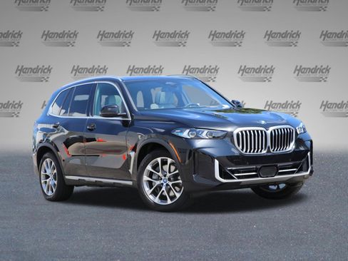 Used 2025 BMW X5 xDrive50e w/ Climate Comfort Package AWD/4WD image 2