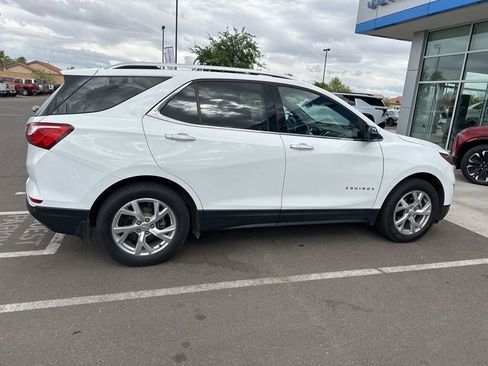 Used 2019 Chevrolet Equinox Premier w/ Premier True North Edition image 7