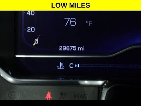 Used 2023 Chevrolet Silverado 1500 LT AWD/4WD image 4
