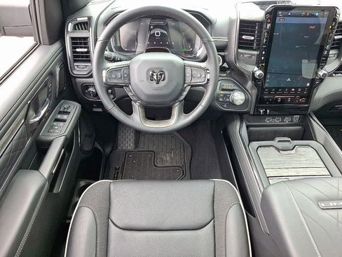New 2025 RAM 1500 Limited AWD/4WD image 8