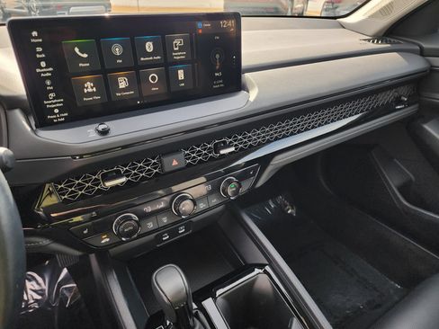 Certified 2024 Honda Accord EX-L image 14