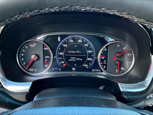 Used 2023 Chevrolet Traverse High Country image 14