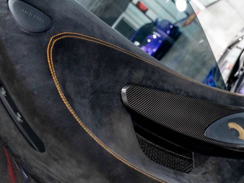 Used 2019 McLaren 600LT RWD image 45