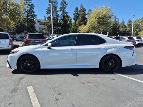 Used 2024 Toyota Camry XSE w/ Navigation Package FWD image 9