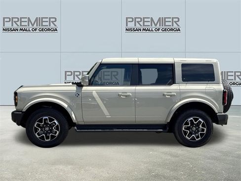 Used 2025 Ford Bronco Outer Banks AWD/4WD image 22