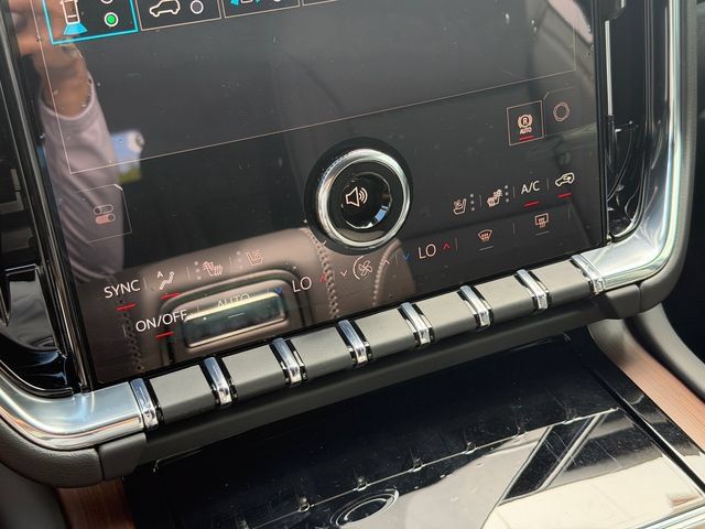 New 2026 GMC Yukon Denali AWD/4WD image 19