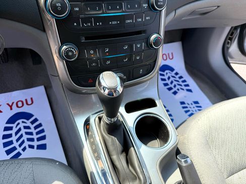 Used 2015 Chevrolet Malibu LS image 15