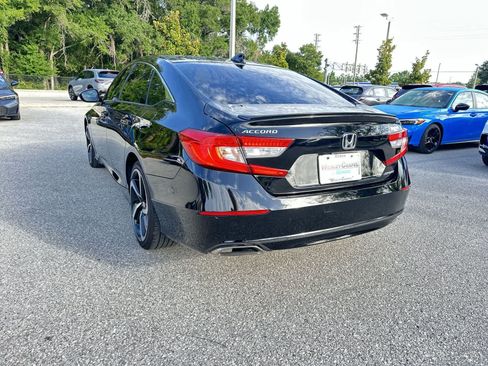 Used 2019 Honda Accord Sport image 4