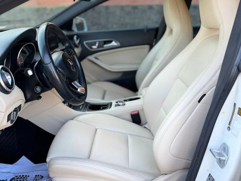 Used 2017 Mercedes-Benz CLA 250 image 42