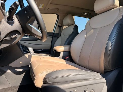 Used 2020 Hyundai Santa Fe Limited AWD/4WD image 29
