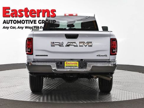 Used 2026 RAM 2500 Big Horn AWD/4WD image 6