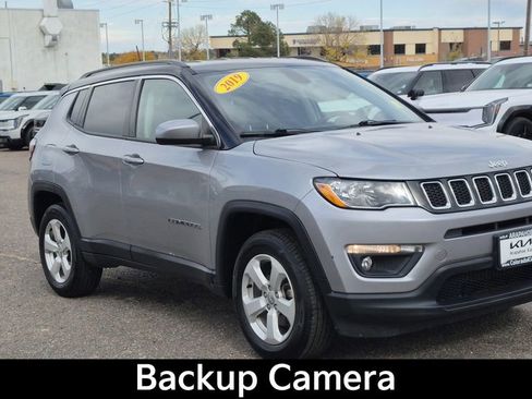 Used 2019 Jeep Compass Latitude w/ Popular Equipment Group image 2