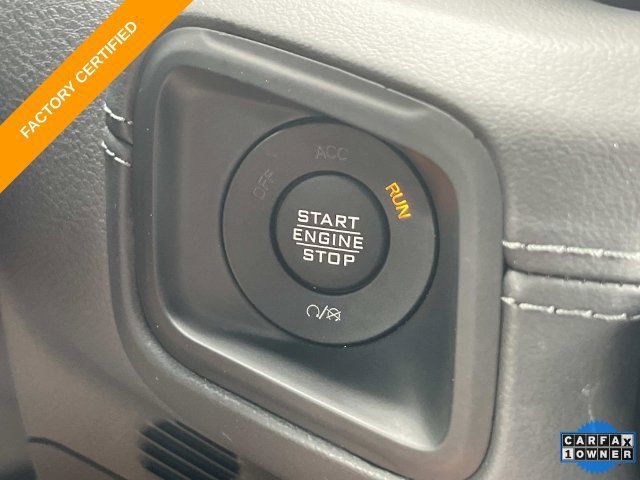 Certified 2026 Jeep Wrangler Unlimited Sahara AWD/4WD image 33