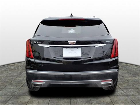 Certified 2022 Cadillac XT5 Premium Luxury w/ Technology Package image 4