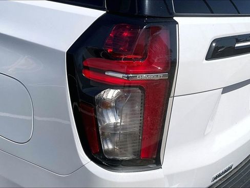 Used 2024 Chevrolet Tahoe RST w/ Luxury Package AWD/4WD image 27