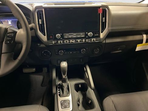 New 2026 Nissan Frontier SV w/ SV Convenience Package image 11