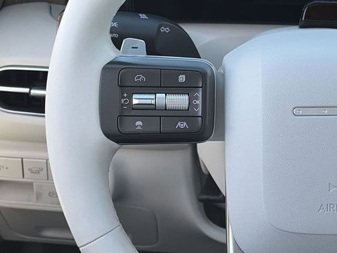 Certified 2026 Hyundai Palisade SEL FWD image 22