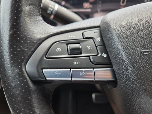 Used 2024 Cadillac XT4 Sport FWD image 17