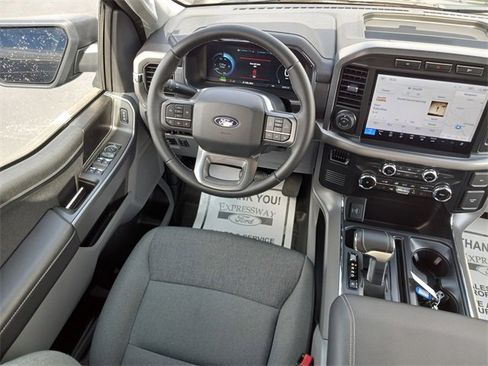 Used 2024 Ford F150 Lightning XLT image 11