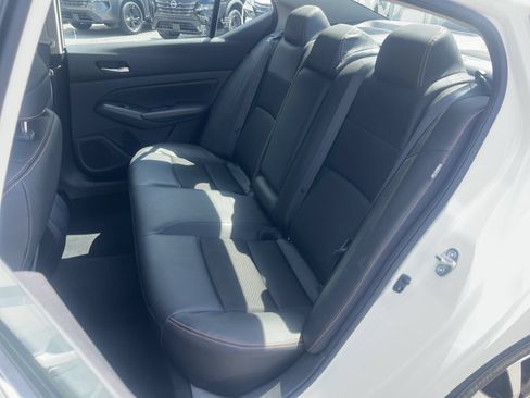 Certified 2021 Nissan Altima 2.5 SR FWD image 18