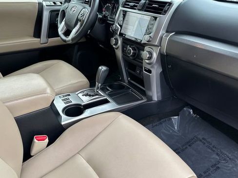 Used 2022 Toyota 4Runner SR5 Premium w/ Moonroof Package image 19