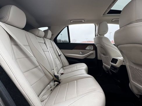Used 2021 Mercedes-Benz GLE 350 w/ Premium Package image 47