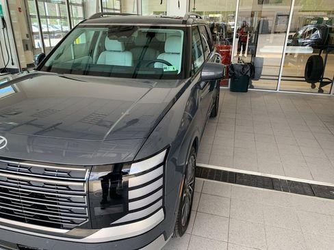 New 2026 Hyundai Palisade Calligraphy AWD/4WD image 2