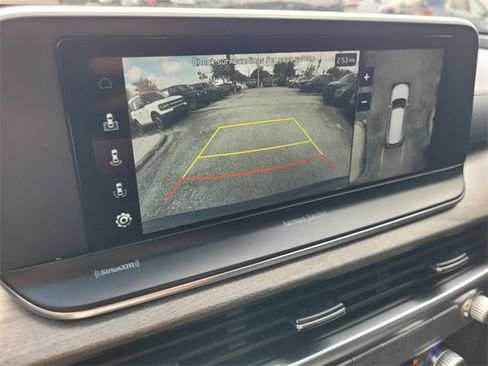 Used 2022 Kia Telluride SX w/ SX Prestige Package image 34