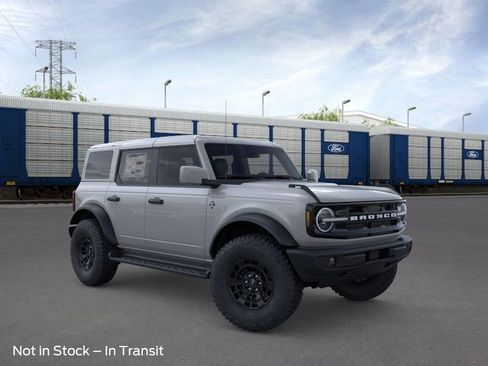 New 2026 Ford Bronco Outer Banks image 7