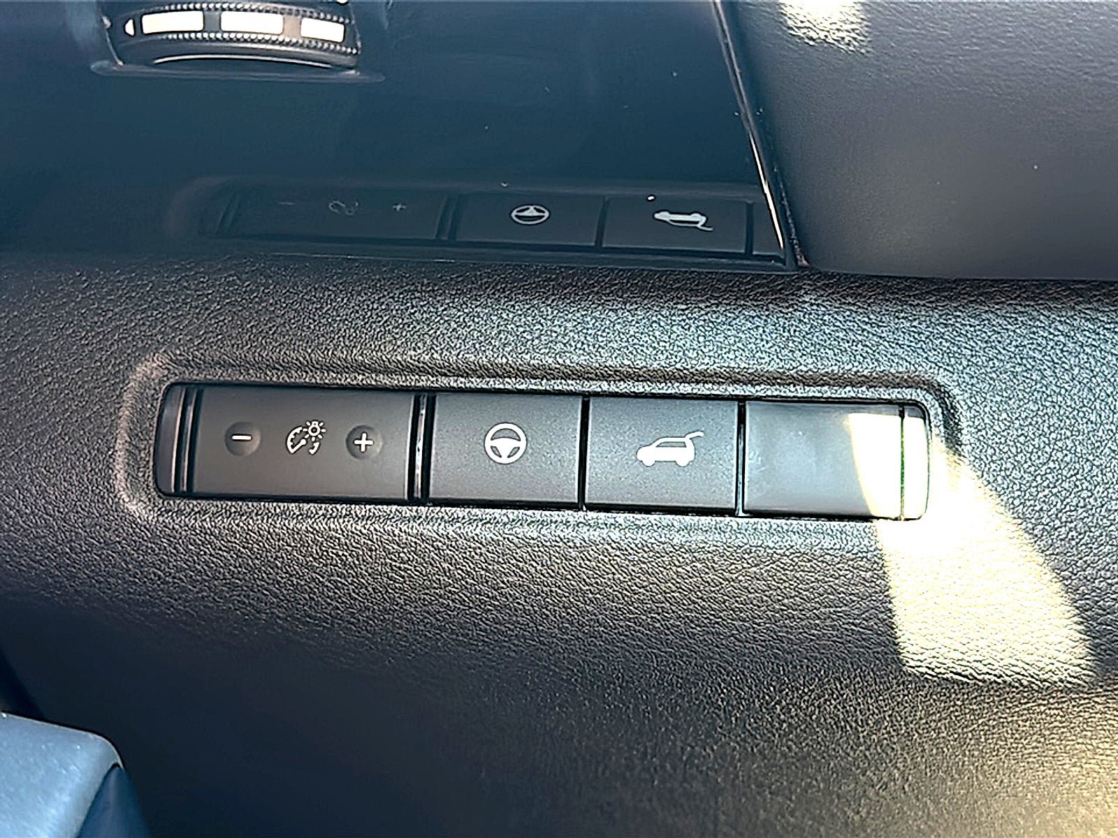 New 2026 Nissan Pathfinder SV FWD image 26