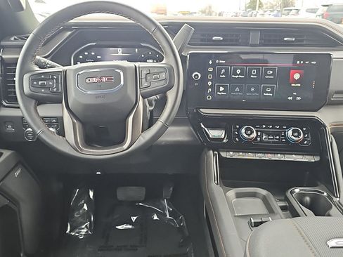 Certified 2025 GMC Sierra 2500 AT4 AWD/4WD image 14