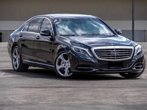 Used 2014 Mercedes-Benz S 550 Sedan image 3