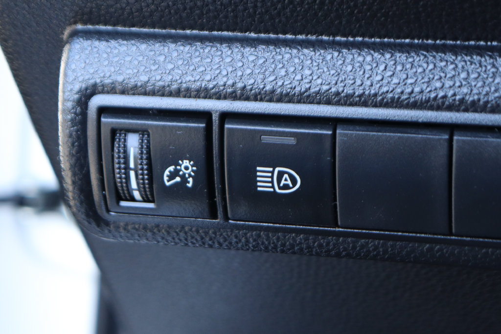 Used 2022 Toyota Corolla LE FWD image 18