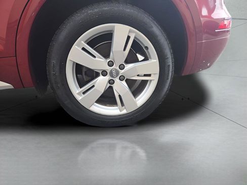 Used 2019 Audi Q5 2.0T Premium Plus w/ Premium Plus Package image 8