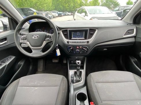 Used 2019 Hyundai Accent SE FWD image 26