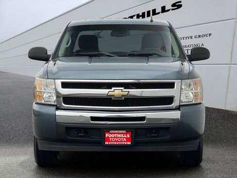 Used 2011 Chevrolet Silverado 1500 1HY image 2