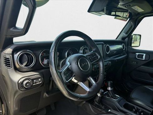 Used 2021 Jeep Wrangler Unlimited Rubicon image 10