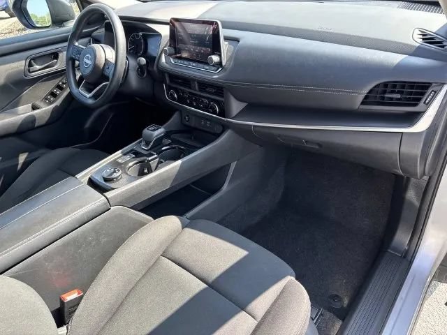 Used 2024 Nissan Rogue S AWD/4WD image 24